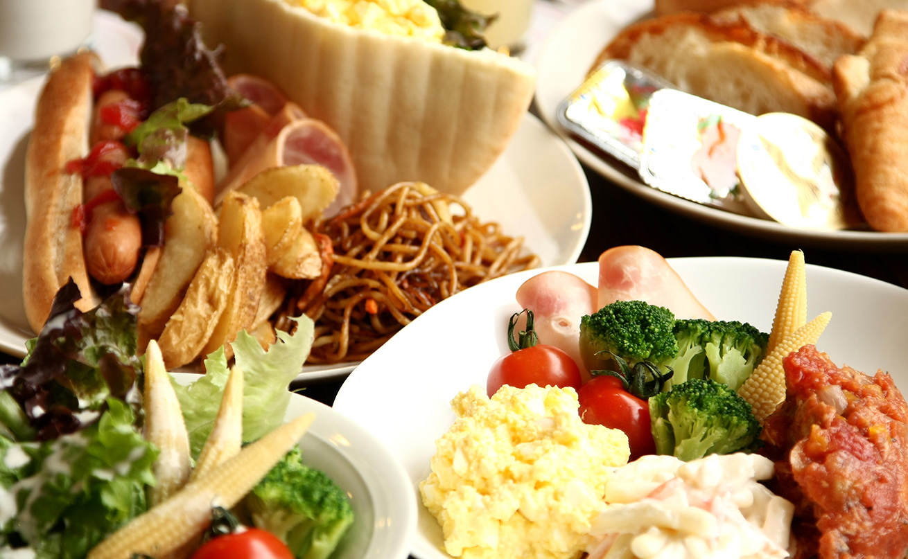 朝食バイキング