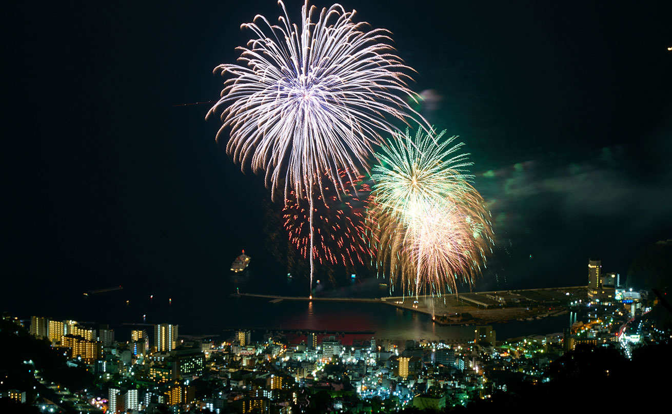 熱海海上花火大会