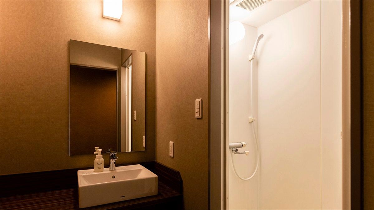 共用シャワールーム