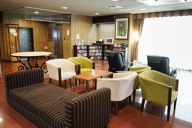 フロント・ロビー