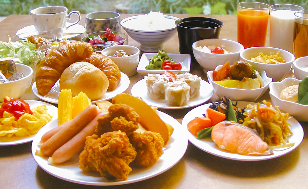 朝食バイキング
