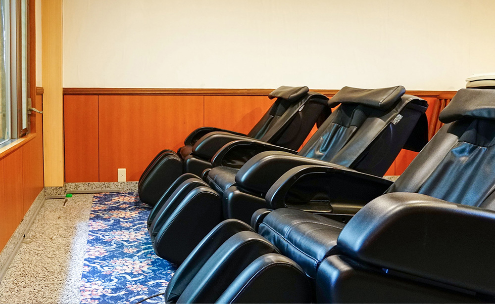 桜島溶岩スパの大浴場