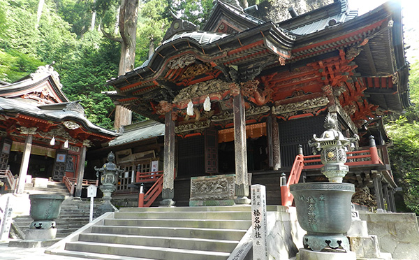 榛名神社