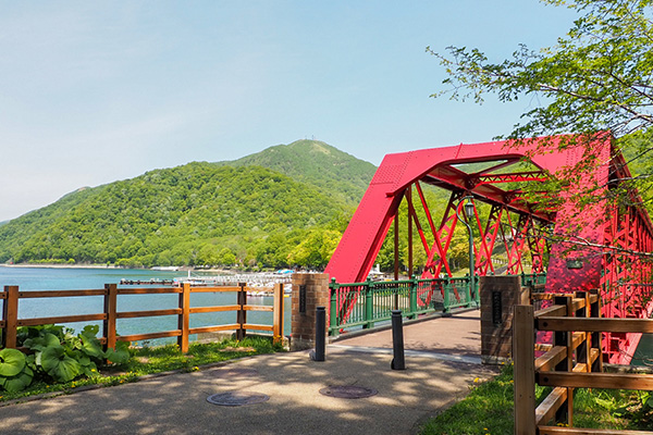 ビジネス・観光に便利な立地