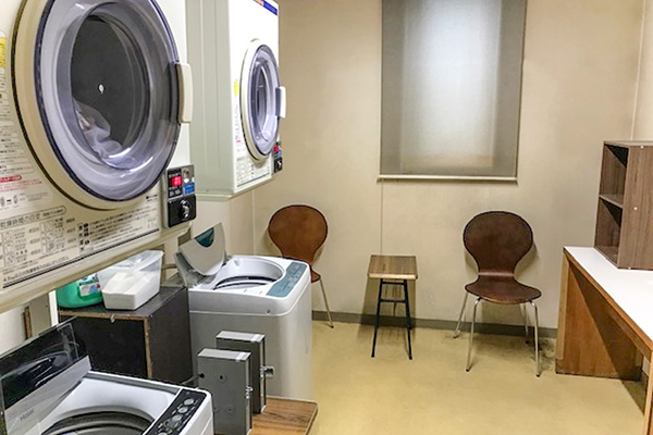 コインランドリー