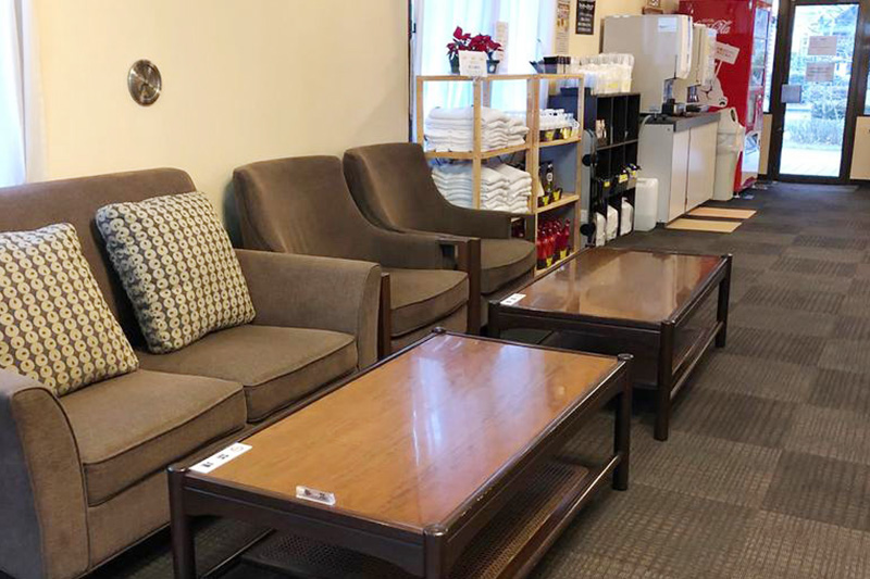 フロント・ロビー