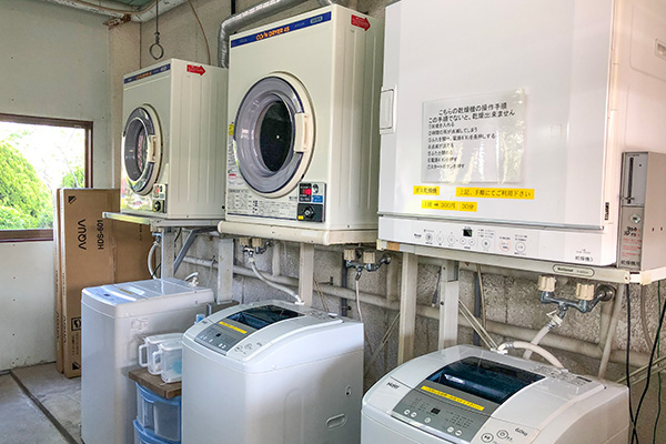 コインランドリー